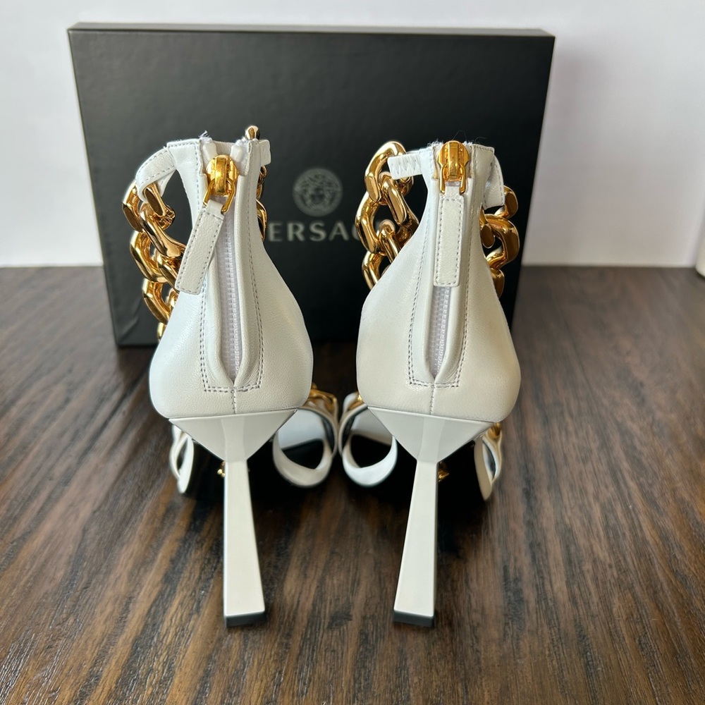 Versace Authentic White And Gold Medusa Chain Leather Sandals Heels Womens 8 - Picture 9 of 16